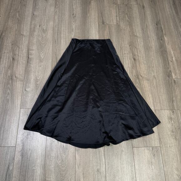 Madewell Satin Circle Slip Skirt WMNS 0 True Black Drapey Swingy Back Zip Flare - Picture 5 of 10